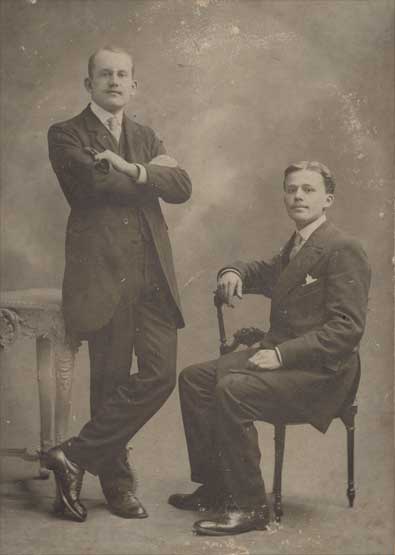 Amédée LIESSE et son frère Gustave le 11 octobre 1920