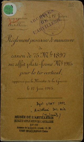 Règlement de manoeuvre du canon de 75 sur affut plateforme 1915